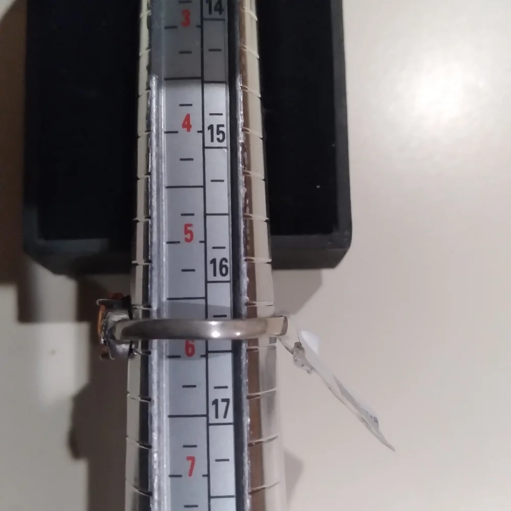 $10💎🎁NEW💥 925 S/S Size 6 Oval Imperial Topaz CZ/ Marcasite Baguette ring💍 - Picture 10 of 11